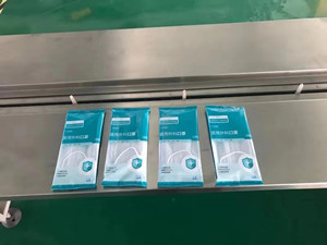 關(guān)于醫(yī)用口罩包裝機需要注意一下幾點