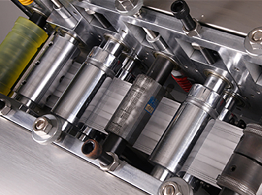 一托二平面口罩生產(chǎn)機(jī)